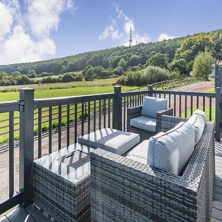 Red Wood Lodge - Uk40849 Скарбъро Екстериор снимка