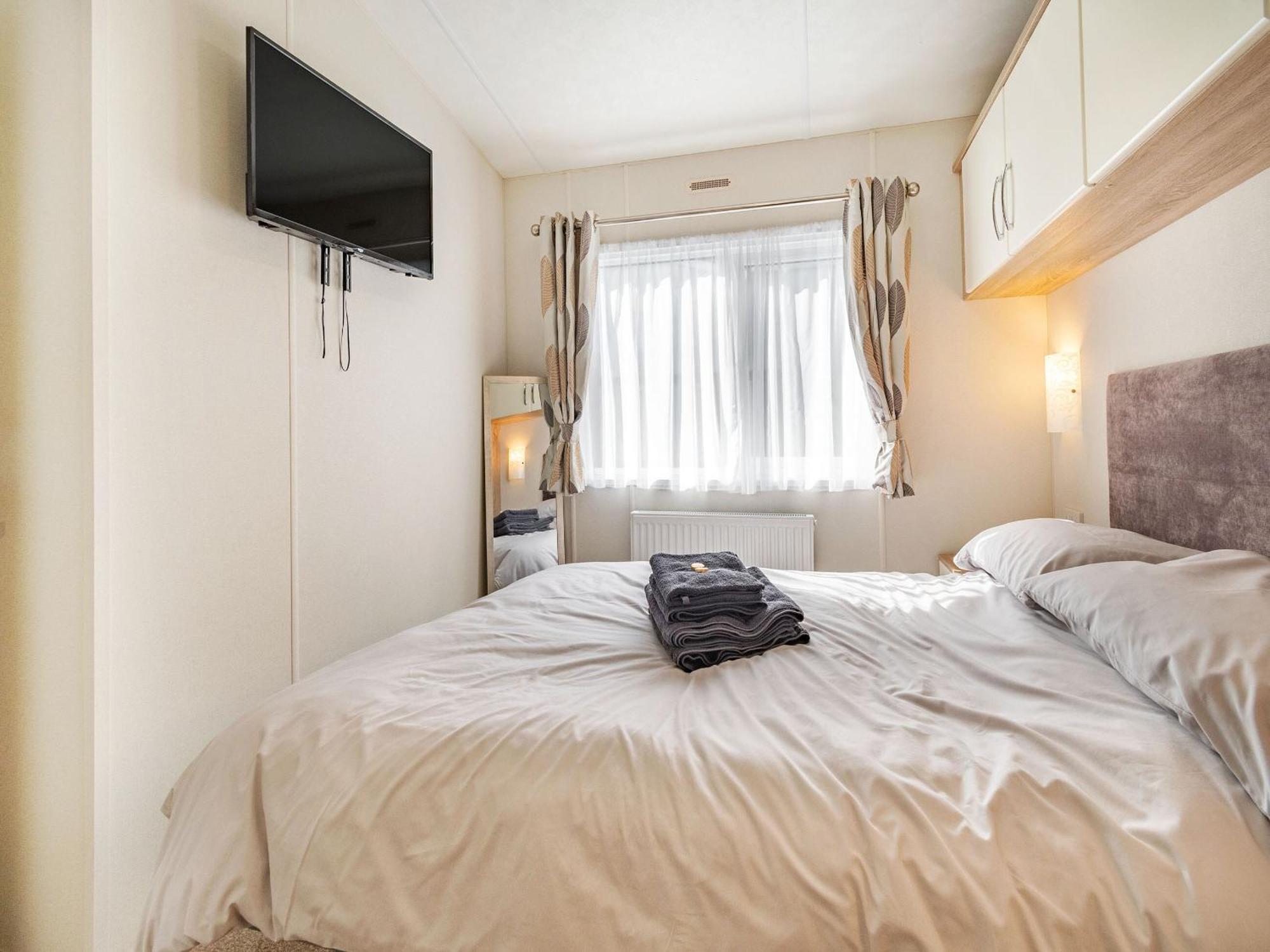 Red Wood Lodge - Uk40849 Скарбъро Екстериор снимка